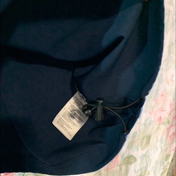 ADIDAS - Quarter Zip Short Sleeve - Picture 5 of 6